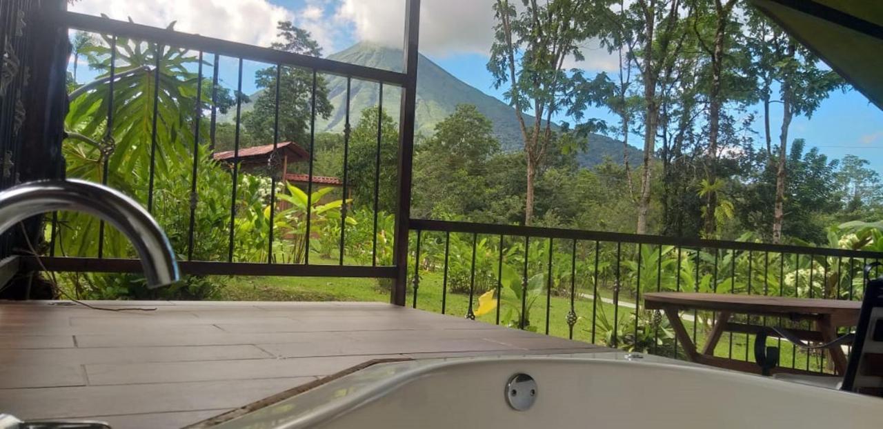 Tropical Suites & Villas La Fortuna Exterior photo